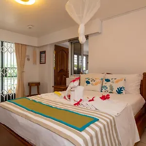 *** Gasthof Janes' Serenity Seychellen